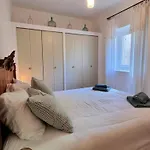 Marguerite à Saint-haon-le-châtel, Animaux Admis, Wifi, Jardin - Fr-1-496-371