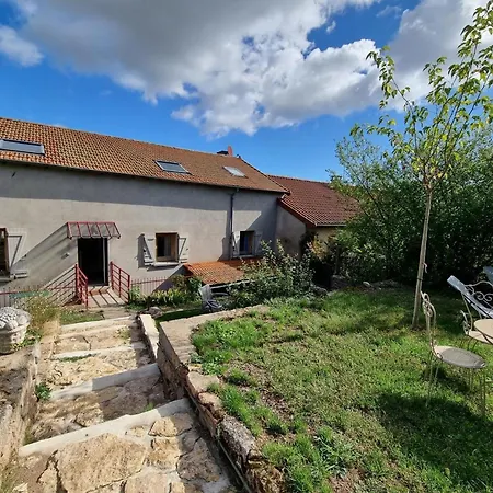 Marguerite à Saint-haon-le-châtel, Animaux Admis, Wifi, Jardin - Fr-1-496-371 Casa de Férias